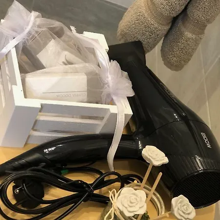 Le Della Nonna בית הארחה 3*